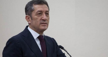Bakan Ziya Selçuk,  Uzaktan Eğitim Gören Öğrenci  Ailelerine Seslendi