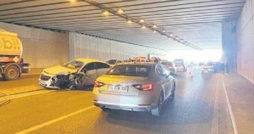 Bakımsız İETT araçlarının karıştığı kazalara bir yenisi eklendi: Lastiği fırlayan otobüs kazaya neden oldu