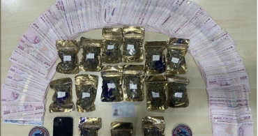 Bakırköy'de otomobilin torpidosunda uyuşturucu bulundu