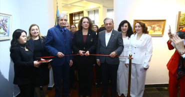 Bakü'de 'Kardeşliğimiz Ebedidir' Sergisi Açıldı