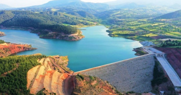 Balık avlamak için girdiği baraj gölünde kayboldu