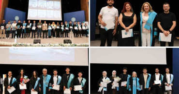 Balıkesir MYO'da mezuniyet töreni düzenlendi