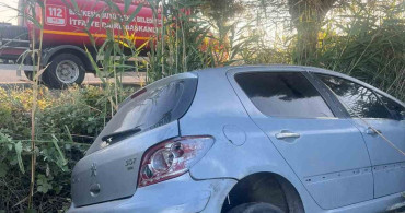 Balıkesir'de direksiyon hakimiyetini kaybeden sürücü şarampole uçtu: 1 yaralı