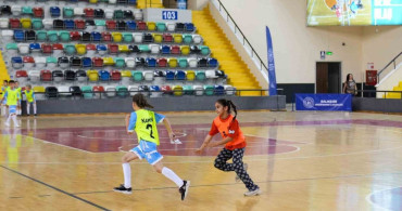 Balıkesir'de Geleneksel Çocuk Oyunları Final Heyecanı