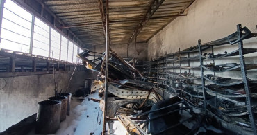 Balıkesir'de Oto Kaporta Dükkanında Yangın