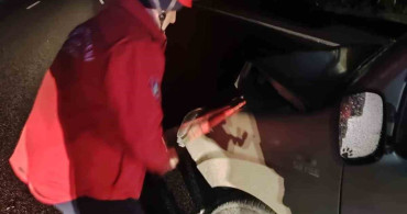 Balıkesir'de Otoyolda Trafik Kazası: İki Yaralı