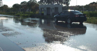 Balıkesir'de Sağanak Yağışlar Arazileri Sular Altında Bıraktı