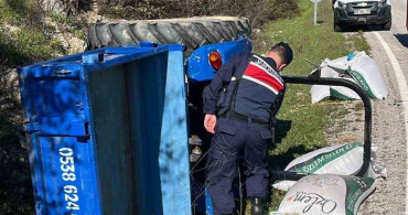 Balıkesir'de Traktör Devrildi: Bir Kişi Hayatını Kaybetti