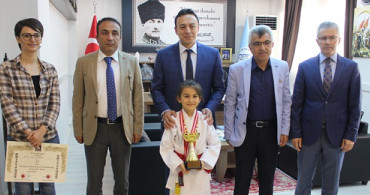 Balıkesirli Elif Su'dan Karatede Avrupa Şampiyonluğu 
