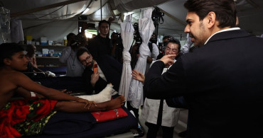 Bangladeş'te İnsani Yardım Hastanesi Ziyareti