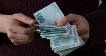 Bankada mevduat hesabı olanları ilgilendiriyor: Yeni aylık getiriler belli oldu! 1,5 aylık faiz düşüşü bitti