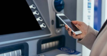 Bankalar bugün çalışıyor mu? Perşembe günü bankalar açık mı? Bankalar bayram tatilinde mi?