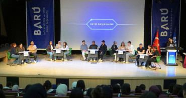 Bartın Üniversitesi'nde Eğlenceli Öğretmenim Şenliği