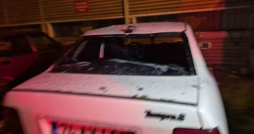 Bartın'da Şiddetli Fırtına Çatı Uçurdu: 6 Araç Hasar Gördü