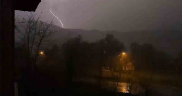 Bartın'da Şimşekler ve Dolu Yağışı