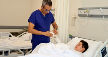 Başarılı Ameliyatla Kaybolan Parmaklar Yeniden Kazanıldı