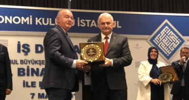 Başarılı İş Adamları Ödüllerini Binali Yıldırım'dan Aldı