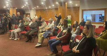 Başıboş Köpek Sorununa Çözüm Arayışı: Ankara'da Panel Düzenlendi