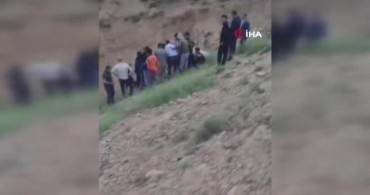Başkale'de araç şarampole yuvarlandı: 1 ölü