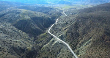 Başkan Bozcan, Alacakaya Yolu İçin Tünel Projesini Duyurdu
