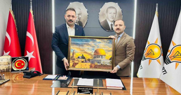 Başkan Çağlayan'a Anlamlı Ziyaret