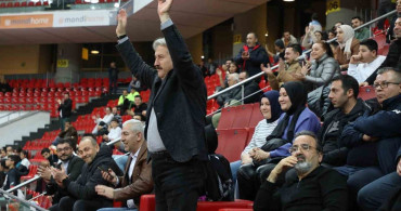 Başkan Palancıoğlu: Şehrin takımına hep birlikte sahip çıkalım