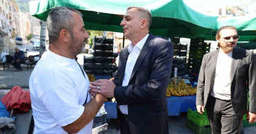 Başkan Şimşek, pazarcı esnafı ve vatandaşların sorunlarını dinledi