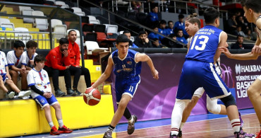 Basketbol 14 Yaş Altı Anadolu Şampiyonası Mersin'de Başladı