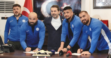 Başpehlivanlar ASKİ Spor’a Katıldı