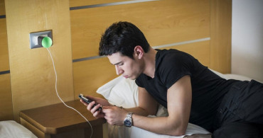 Başucunuza koyduğunuz telefonlarınız sizin baş düşmanınız olabilir!