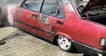 Batman'da Park Halindeki Tofaş Yangını