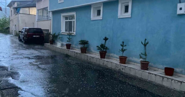 Bayburt'ta Aniden Gelen Dolu Yağışı