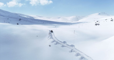 Bayburt'ta Kapanan Köy Yollarında Karla Mücadele