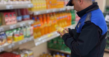 Bayburt'ta Market Denetimleriyle Sağlık Korunuyor