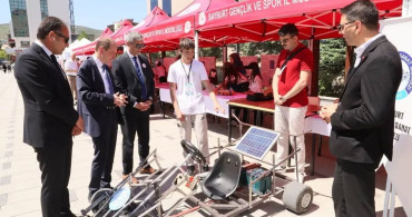 Bayburt'ta okulların örnek çalışmaları sergilendi