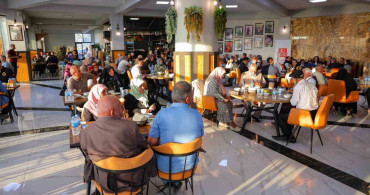 Bayburt’ta şehit aileleri ve gaziler onuruna yemek programı düzenlendi