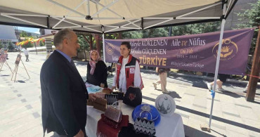 Bayburt'ta şehit ve gazi aileleri el emeği ürünleri sergilendi