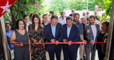 Bayındır Halk Eğitim Merkezi Yıl Sonu Sergisi Açıldı