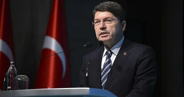 Bayrak Provokasyonuna Sert Müdahale: Bakan Tunç Açıkladı, 14 Gözaltı