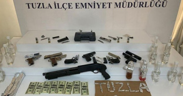 Bekçilere Yakalandılar! Cephane Gibi Araba