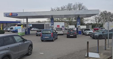 Belçika'da Akaryakıt Fiyatlarına Zam: Kuyruklar Oluştu