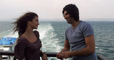 Beren Saat ve Engin Akyürek Yıllar Sonra Bir Arada