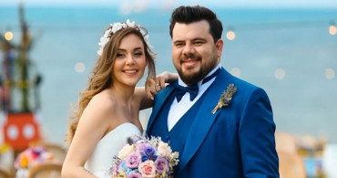 Berfu Yenenler ve Eser Yenenler Çifti Hayranlarını Üzen O Haberi Korktuklarını Söyleyerek Duyurdu!