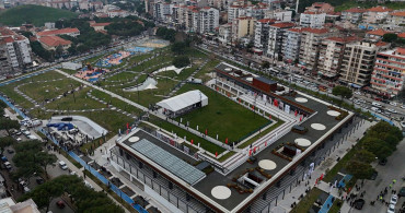 Bergama Millet Bahçesi Açılışı: İnan'dan Eleştiriler ve Sosyal Konut Hedefleri