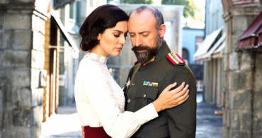 Bergüzar Korel Aldığı Ödülü Cumhuriyet Kadınlarına İthaf Etti