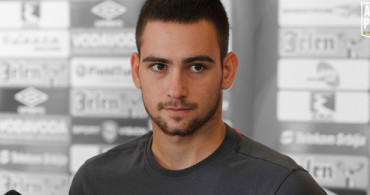 Beşiktaş Listesine Andrija Zivkovic'i Ekledi