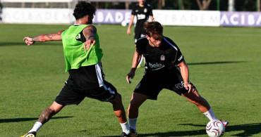 Beşiktaş, yeni sezon hazırlıklarına çift antrenmanla devam etti