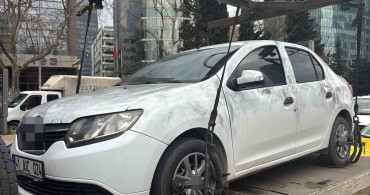 Beşiktaş'ta Teröristlerin Kullandığı Araç Olay Yerinden Kaldırıldı