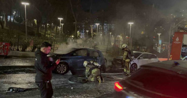 Beşiktaş'ta Yangın: Elektrikli Araç Alev Alev Yandı