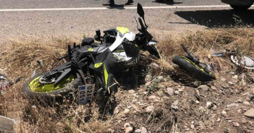 Besni'de kamyonet ve motosiklet çarpıştı: sürücü hayatını kaybetti